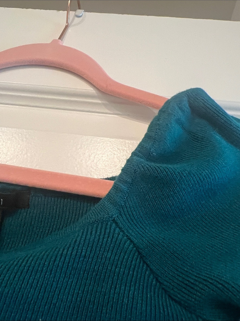 Forever 21 Teal Long-Sleeve Square Neck Cropped Top - Picture 6 of 10